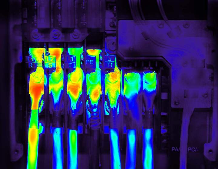 Analyse installation électrique par thermographie Laval